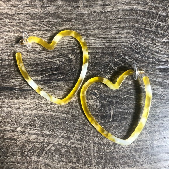 Acetate Heart Shaped Hoop Tortoise Earrings Yellow - Picture 1 of 6
